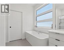 746 Salal St, Campbell River, BC V9H0E6 Photo 20