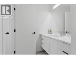 746 Salal St, Campbell River, BC V9H0E6 Photo 32