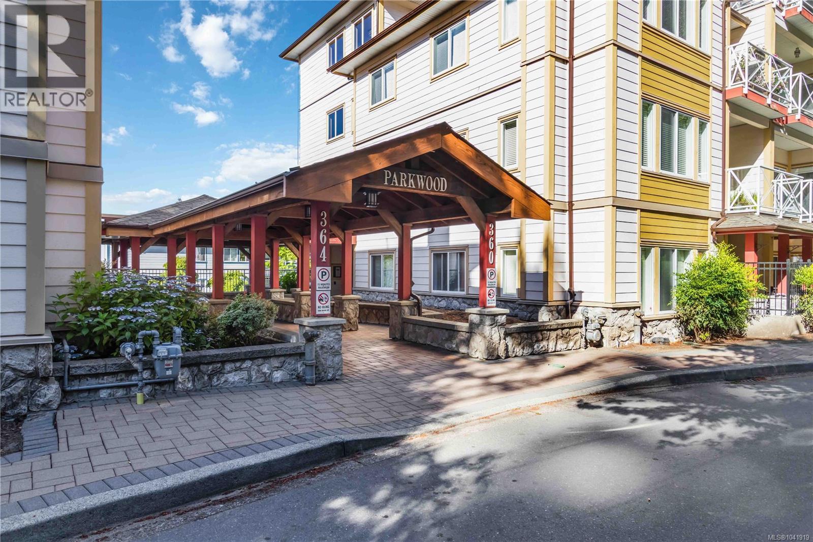 #409 360 Goldstream Ave - Image 3