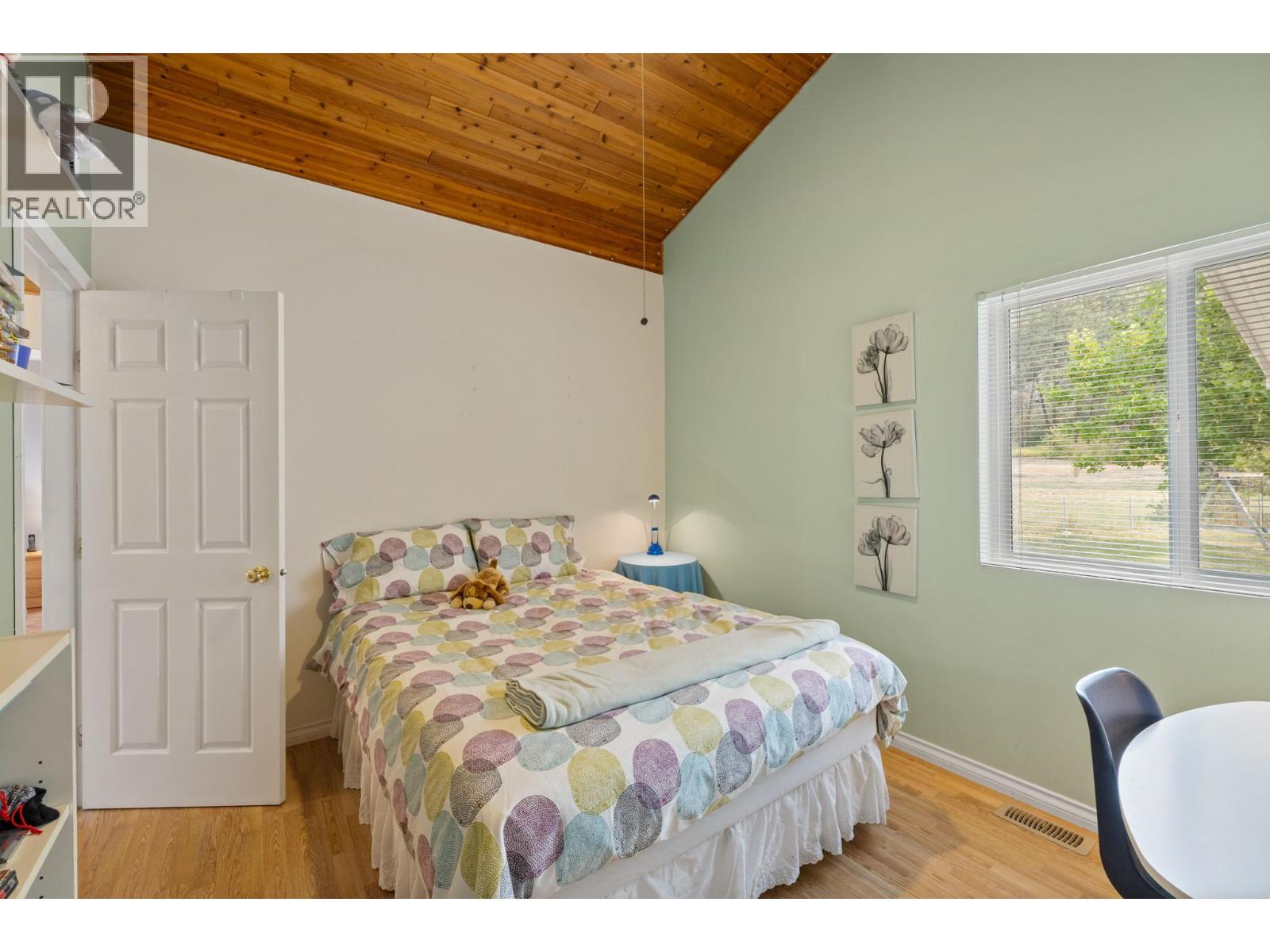 535 Curtis Road, Kelowna