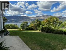 Family room - 11935 Okanagan Centre Road W, Lake Country, BC V4V2H5 Photo 8