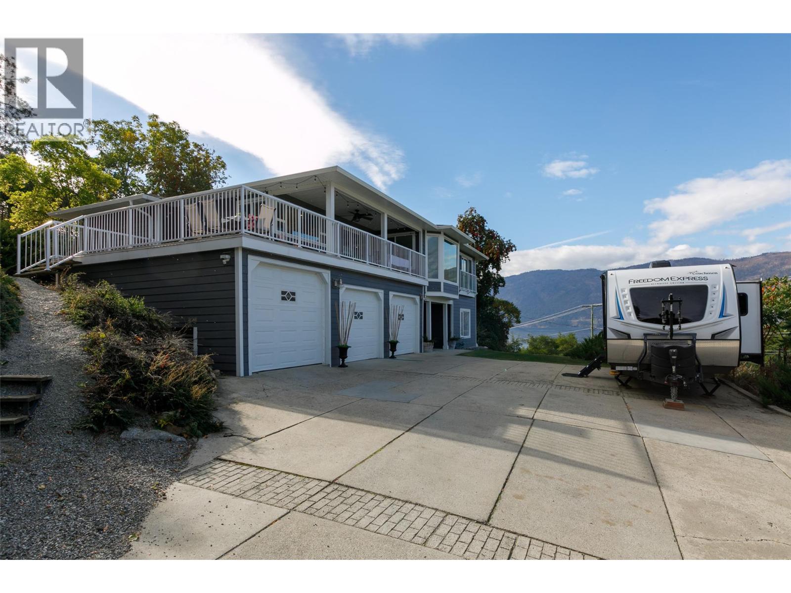 11935 Okanagan Centre Road W, Lake Country