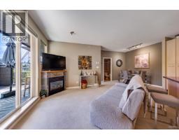 512 560 Raven Woods Drive, North Vancouver, BC V7G2T3 Photo 6