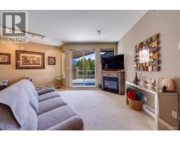 512 560 Raven Woods Drive, North Vancouver, BC V7G2T3 Photo 8