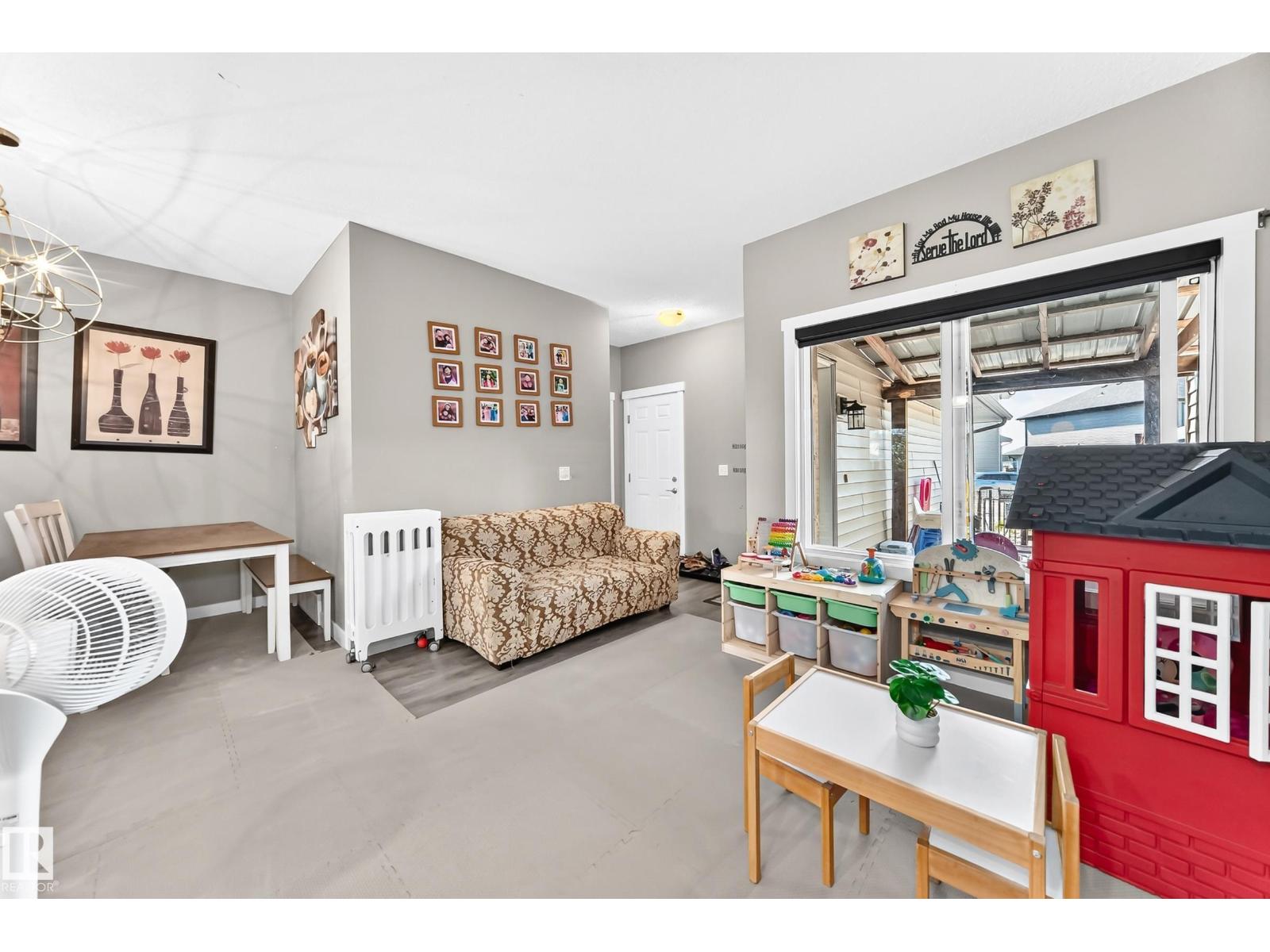 689 BLACK Boulevard - Photo 6