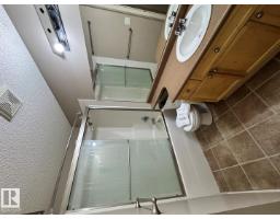 #28 2508 Hanna Cr Nw, Edmonton, AB T6R3N7 Photo 12