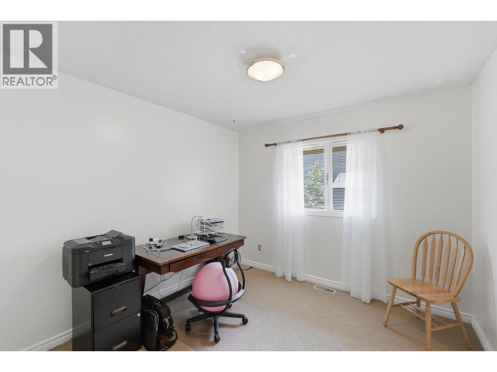 1977 Covington Crescent - Image 34