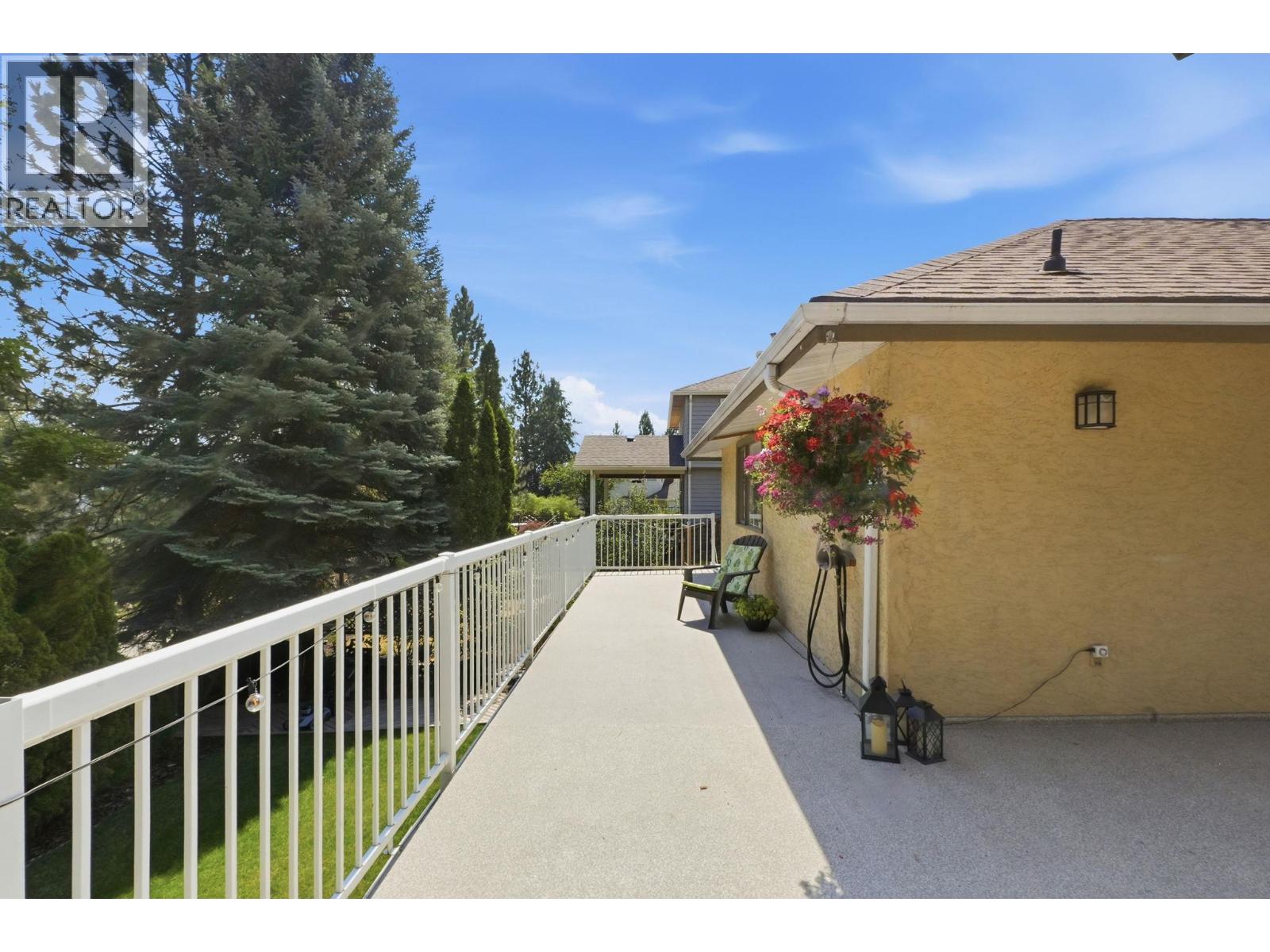 1977 Covington Crescent - Image 42