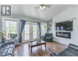 Den - 3548 Gairloch Road, Rocklin, NS B0H5C7 Photo 10