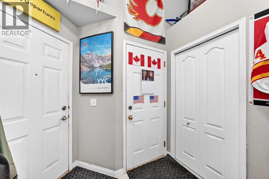 111 Arbour Stone Crescent NW, Arbour Lake, Calgary photo 4