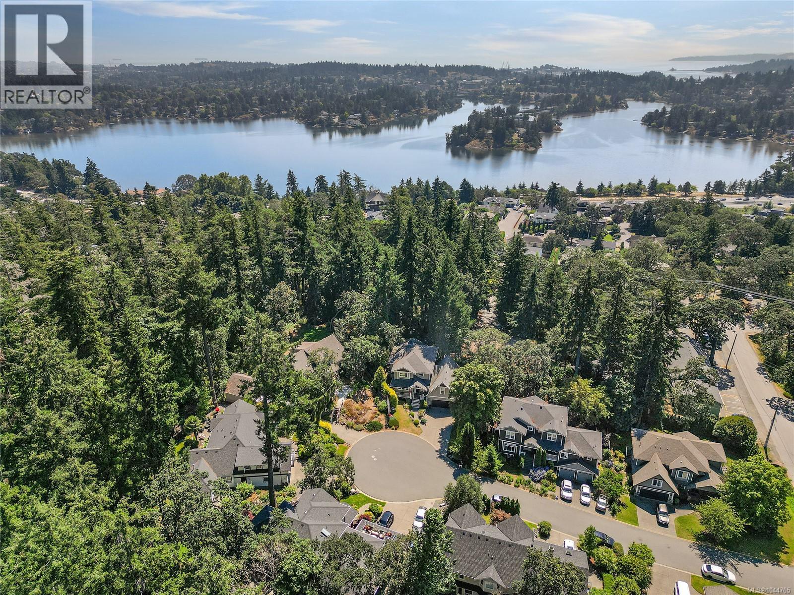  209 Shadow Ridge Place, View Royal