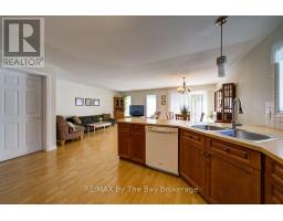 6 Illinois Crescent, Wasaga Beach, ON L9Z3A8 Photo 13