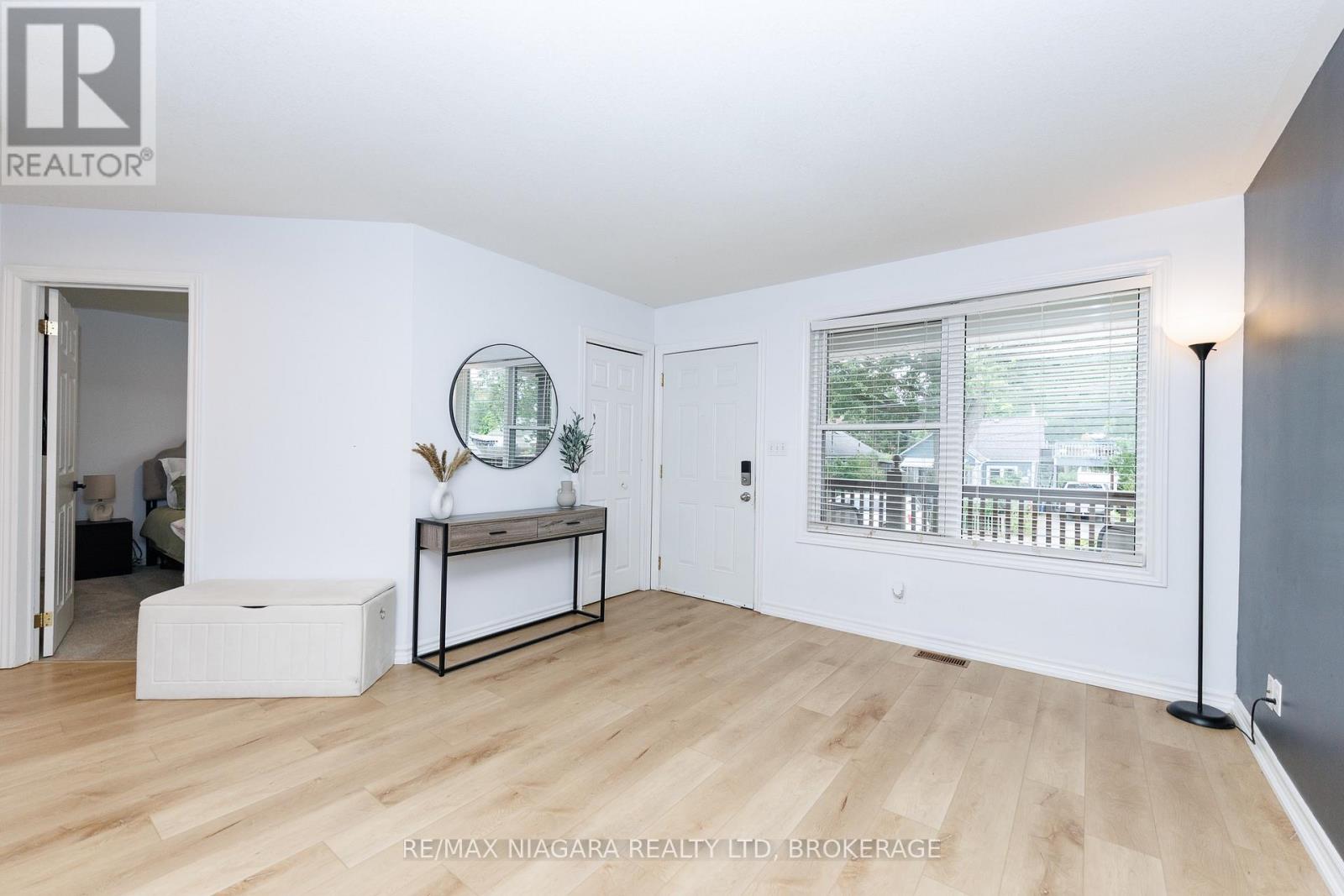 3819 GRAEBER AVENUE - 7