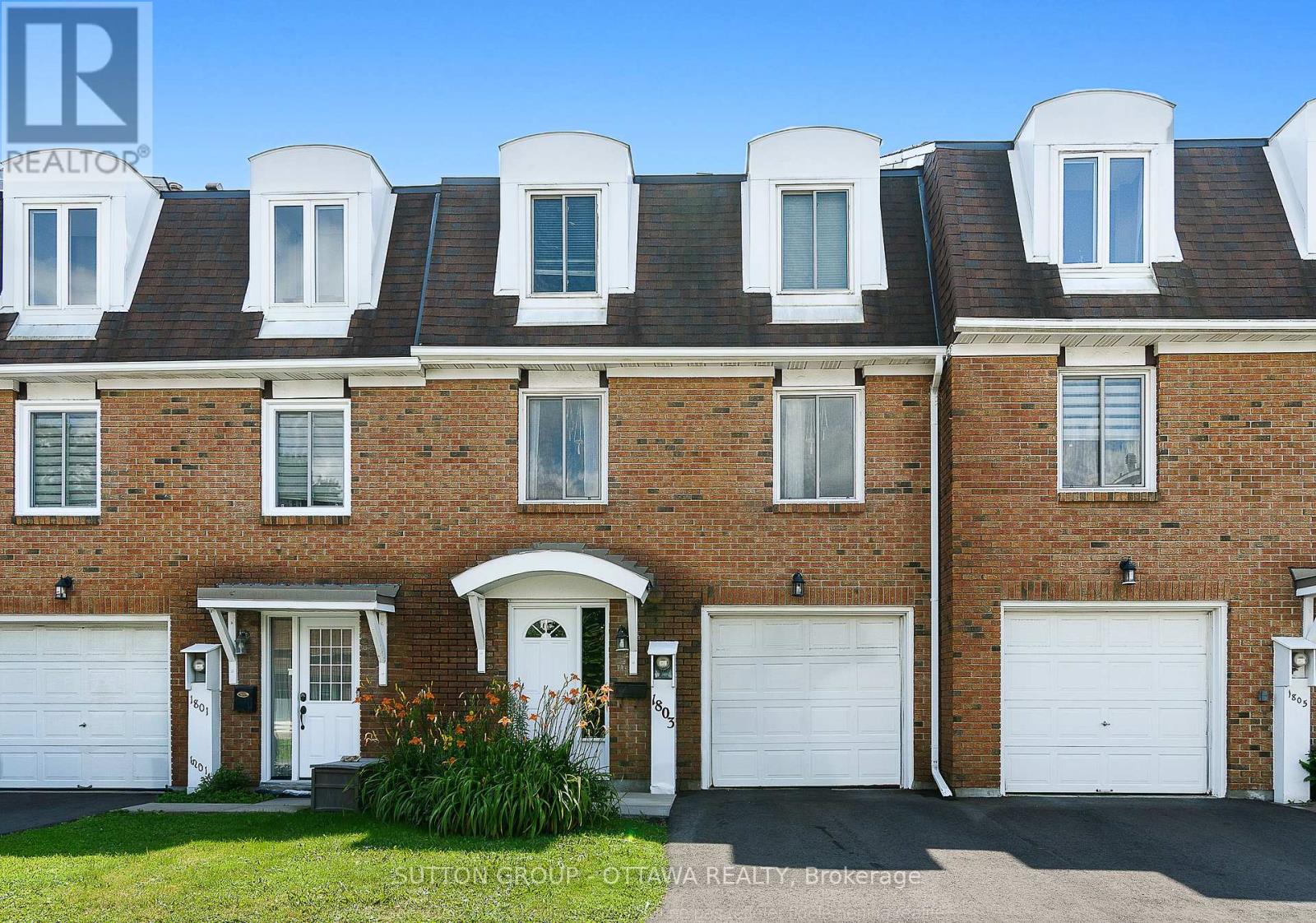 3 Bed, 3 Bath House for Sale in Ottawa – 39 – 1803 AXMINSTER COURT, Ottawa – MLS# X13627798 - Image 28