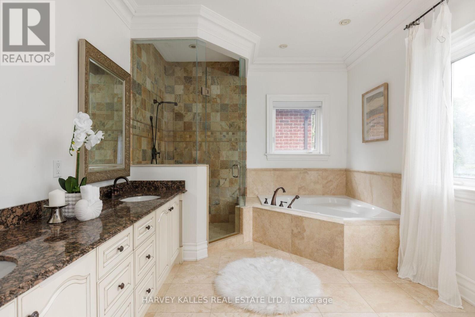 188 FLORENCE AVENUE - Image 30