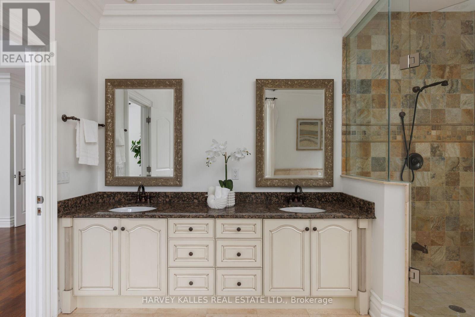 188 FLORENCE AVENUE - Image 31