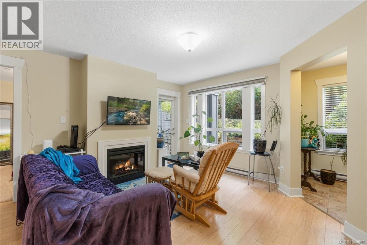 #203 1620 Townsite Rd - 7