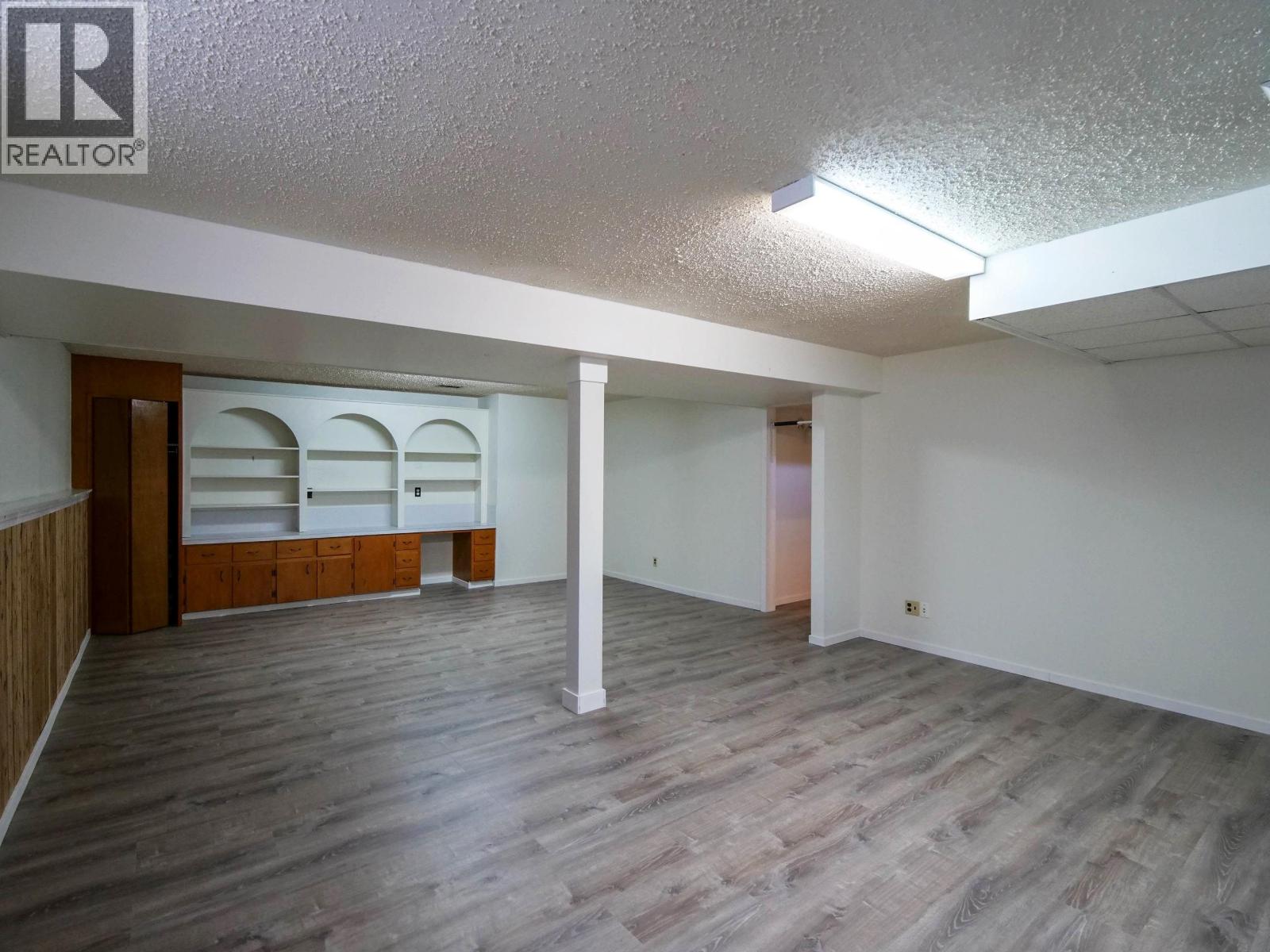 1291 PICARD AVENUE - 18