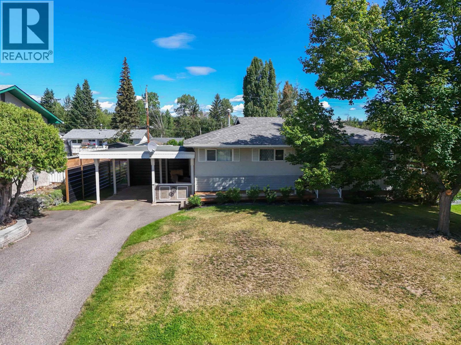 1291 PICARD AVENUE - 29