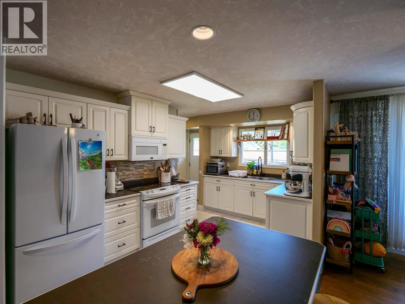 1291 PICARD AVENUE - Image 6
