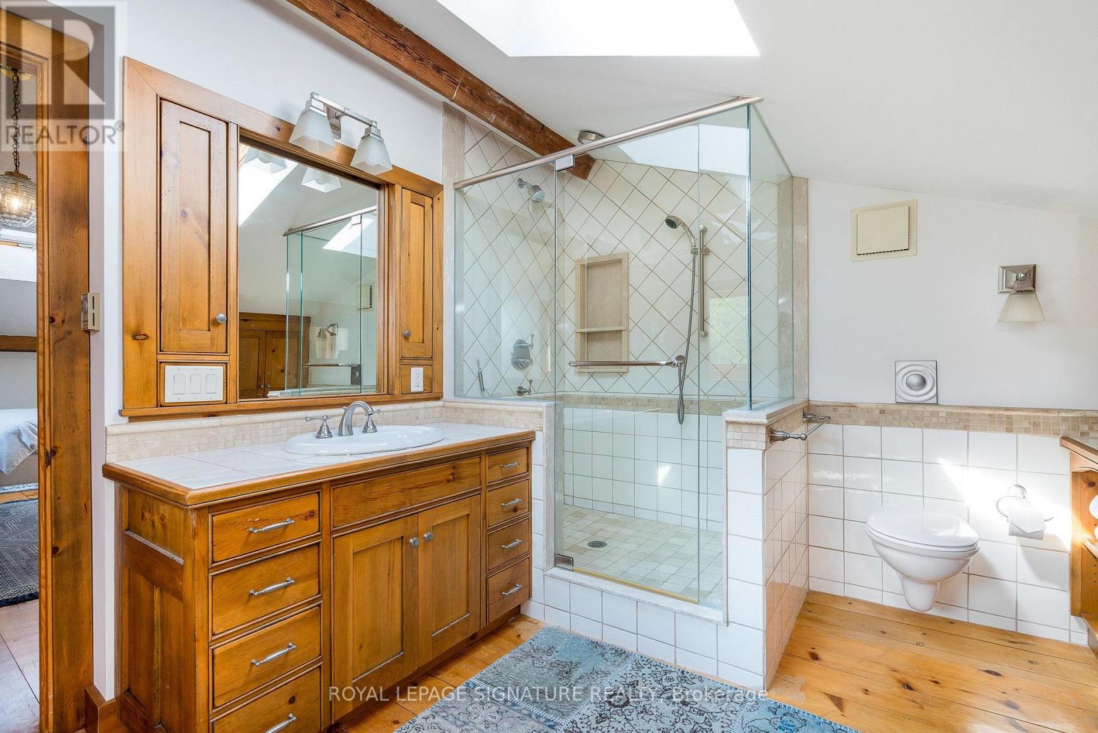 22 NEWTON WAY - Image 33