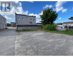 36 Front Street N, Thorold, ON L2V1X5 Photo 8