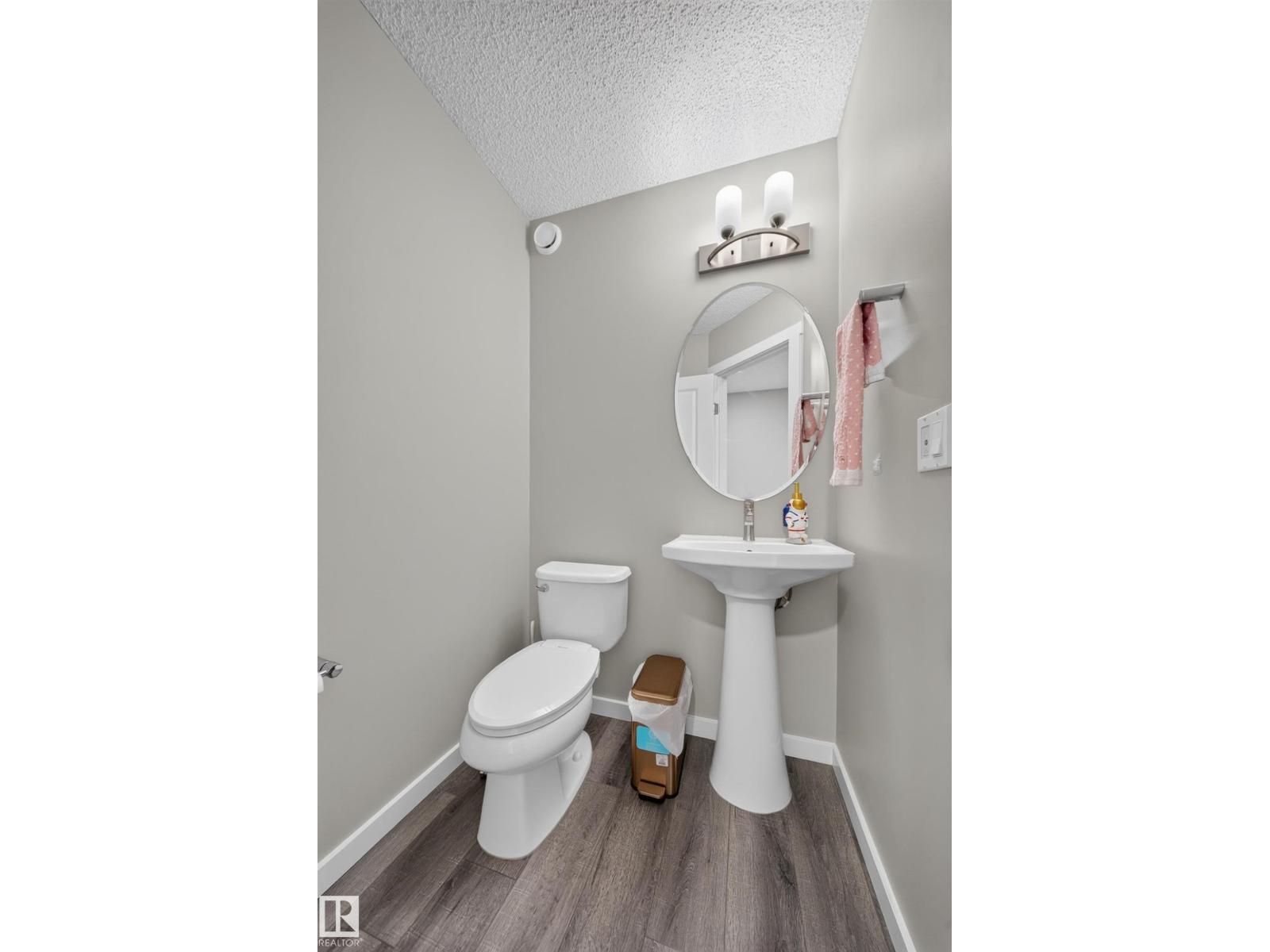 2366 WONNACOTT CR SW - 19