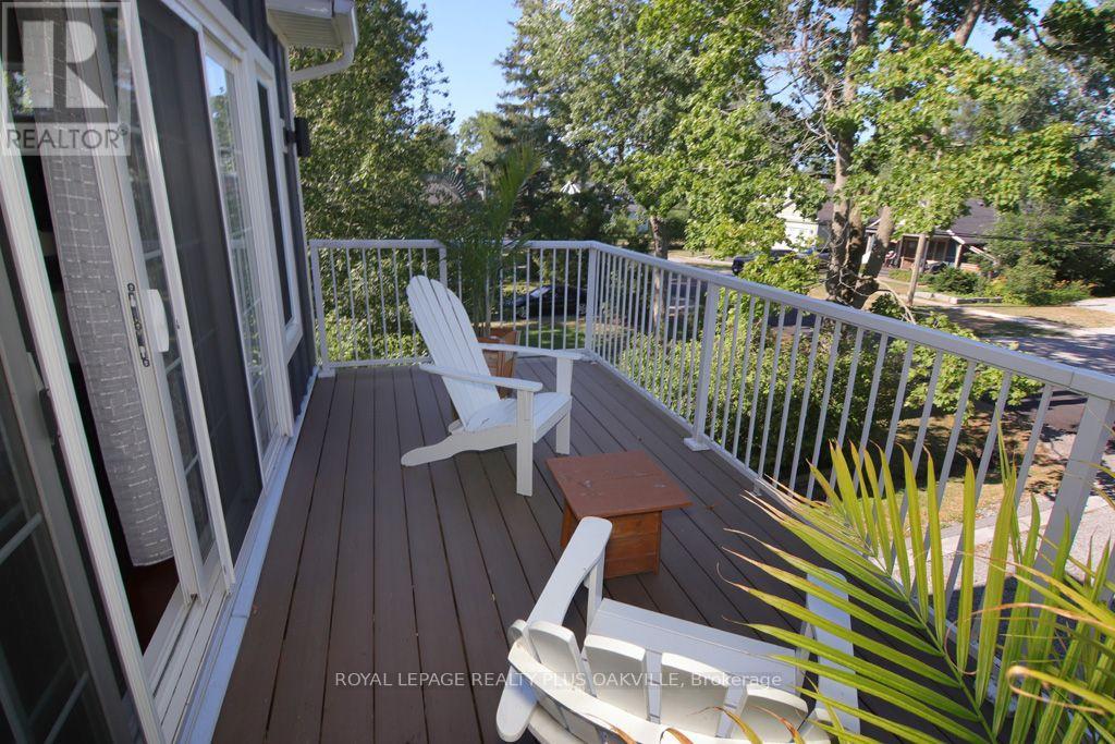 318 BEACHVIEW AVENUE - 28