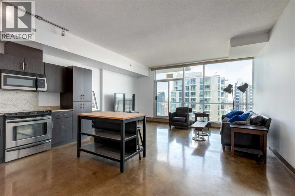 #2010 135 13 Avenue SW - 5