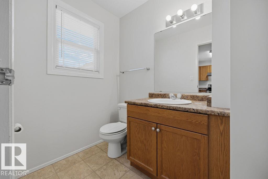 10473 24 AV NW - 15