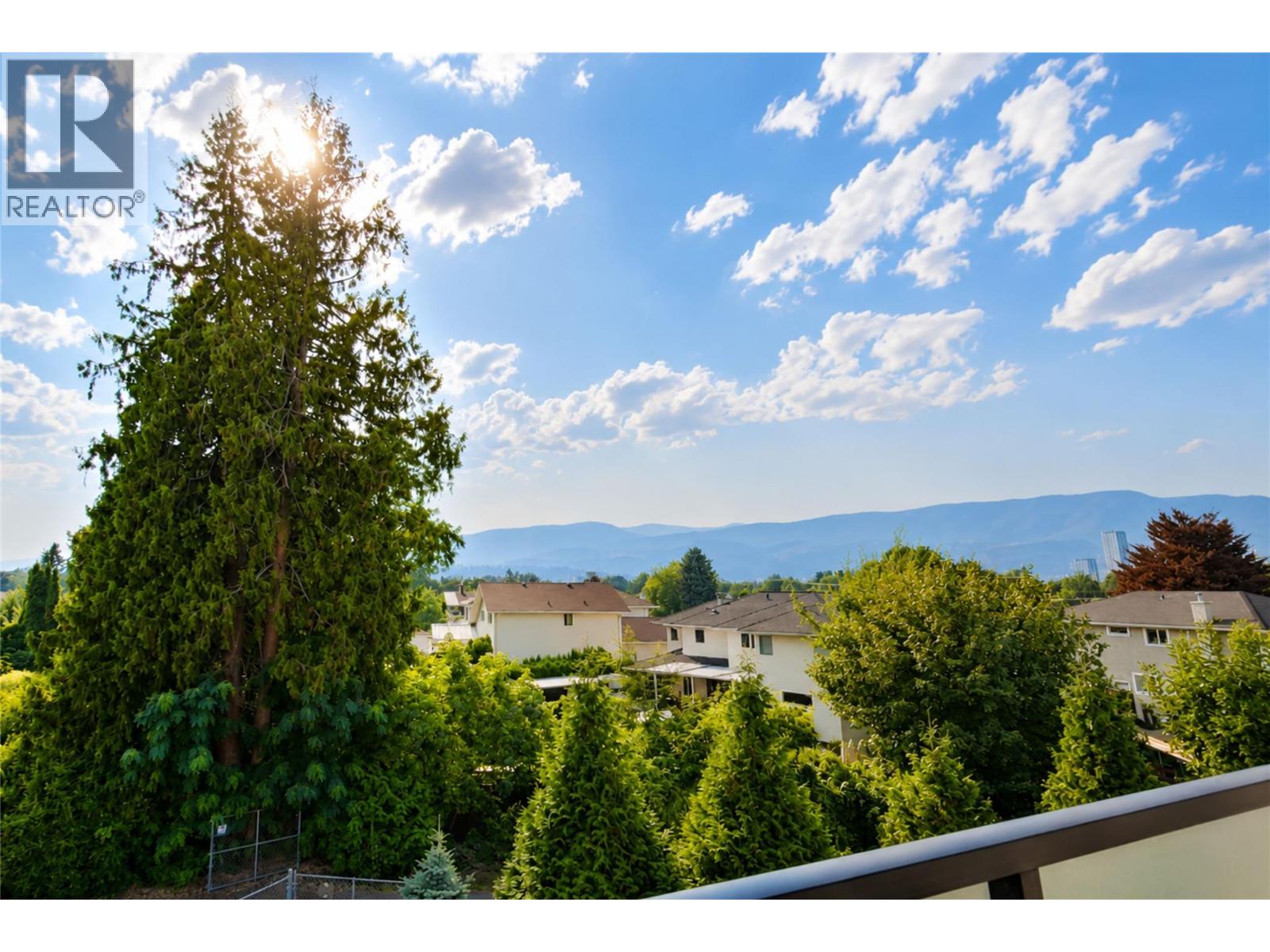 1102 Cameron Avenue Unit# 32, Kelowna