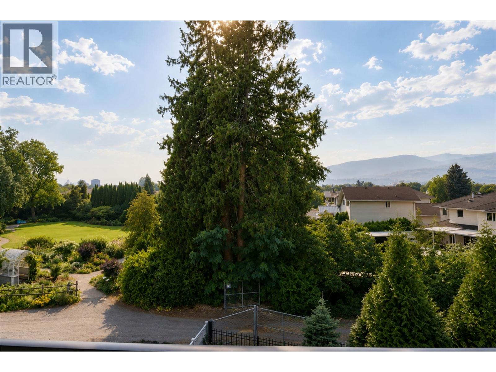 1102 Cameron Avenue Unit# 32, Kelowna