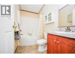 3pc Bathroom - 69005 Range Road 64, Grovedale, AB T0H1X0 Photo 8