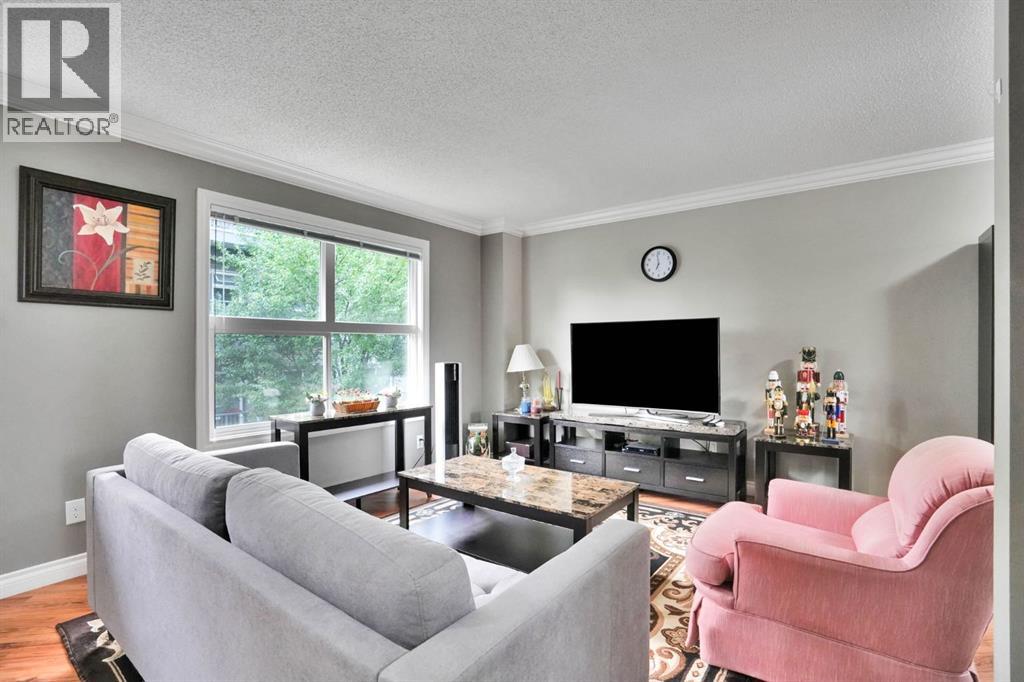 199 Cedarwood Lane SW - 2