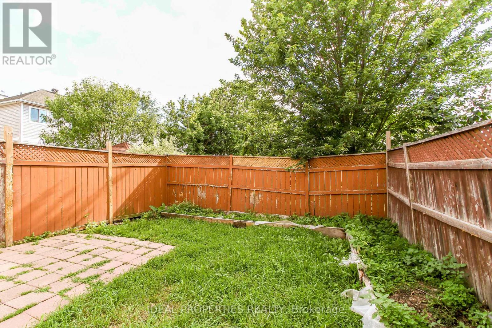 3 Bed, 3 Bath House for Sale in Ottawa – 418 BEATRICE DRIVE, Ottawa – MLS# X13627856 - Image 44