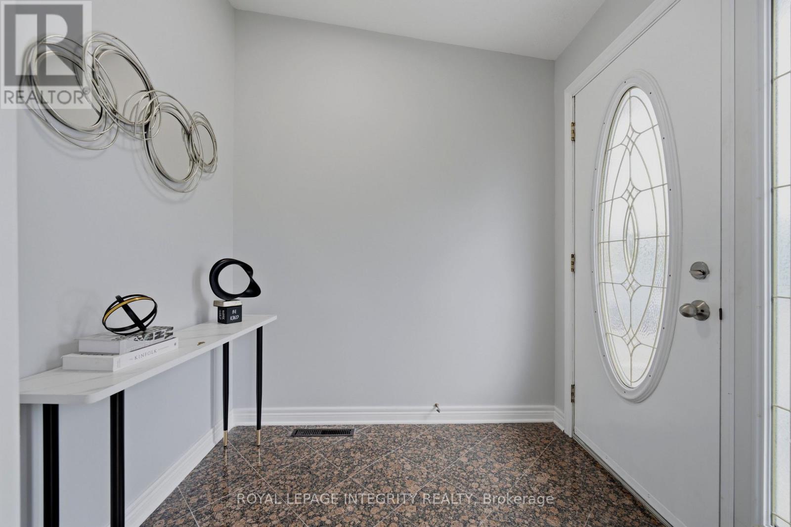 Main Entrance - Main Floor