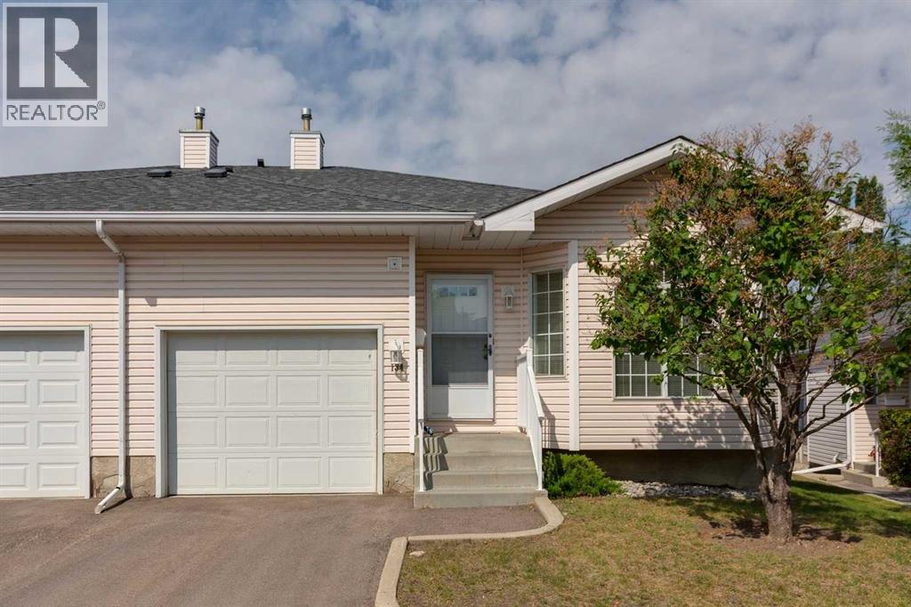 134 Hawkstone Manor NW, Hawkwood, Calgary photo 3