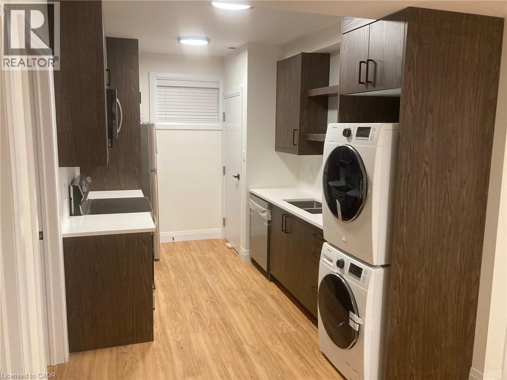 33 CHURCH Street E Unit# 33B (lower unit) — photo 2