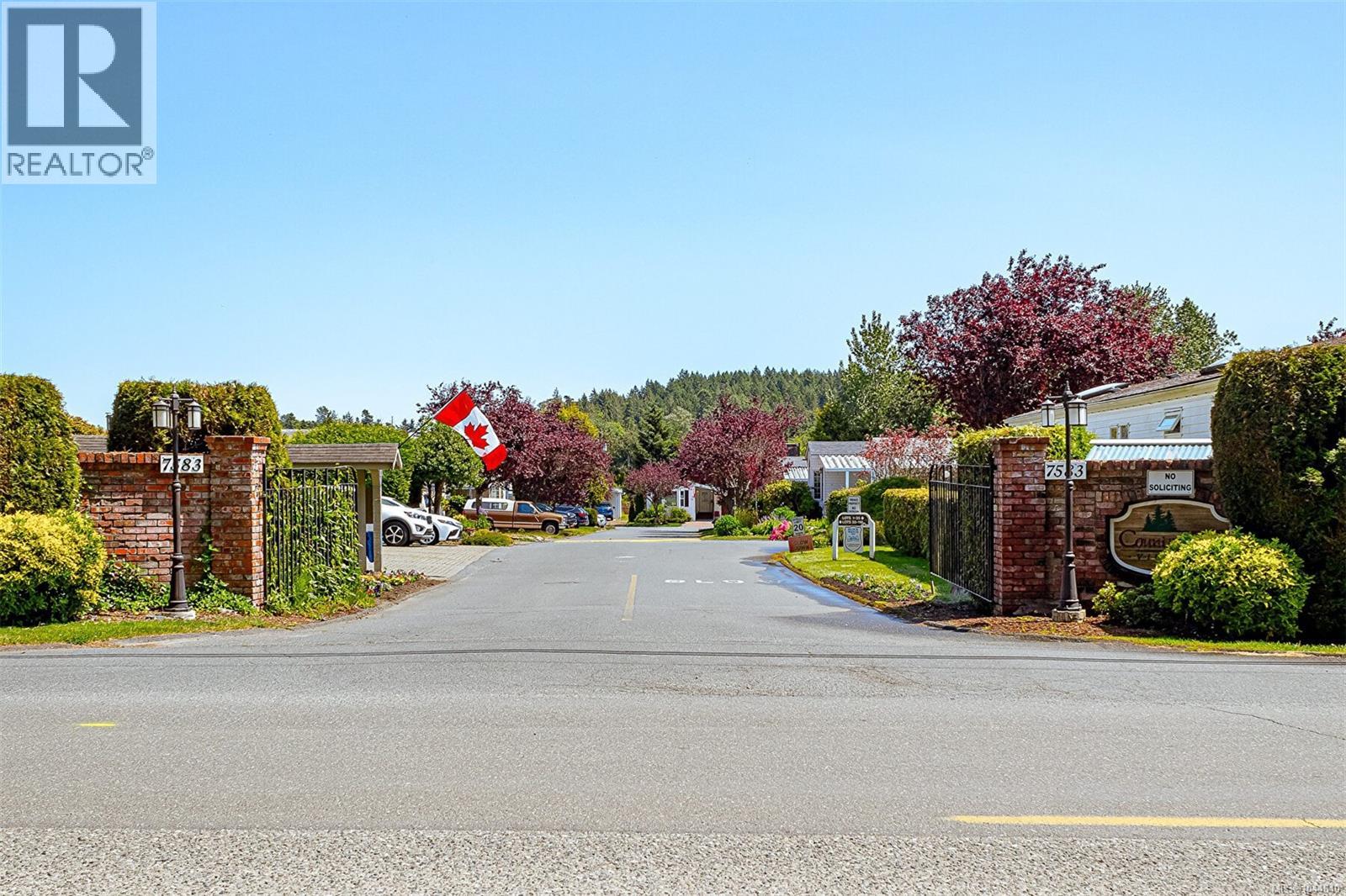 #23 7583 Central Saanich Rd - 2