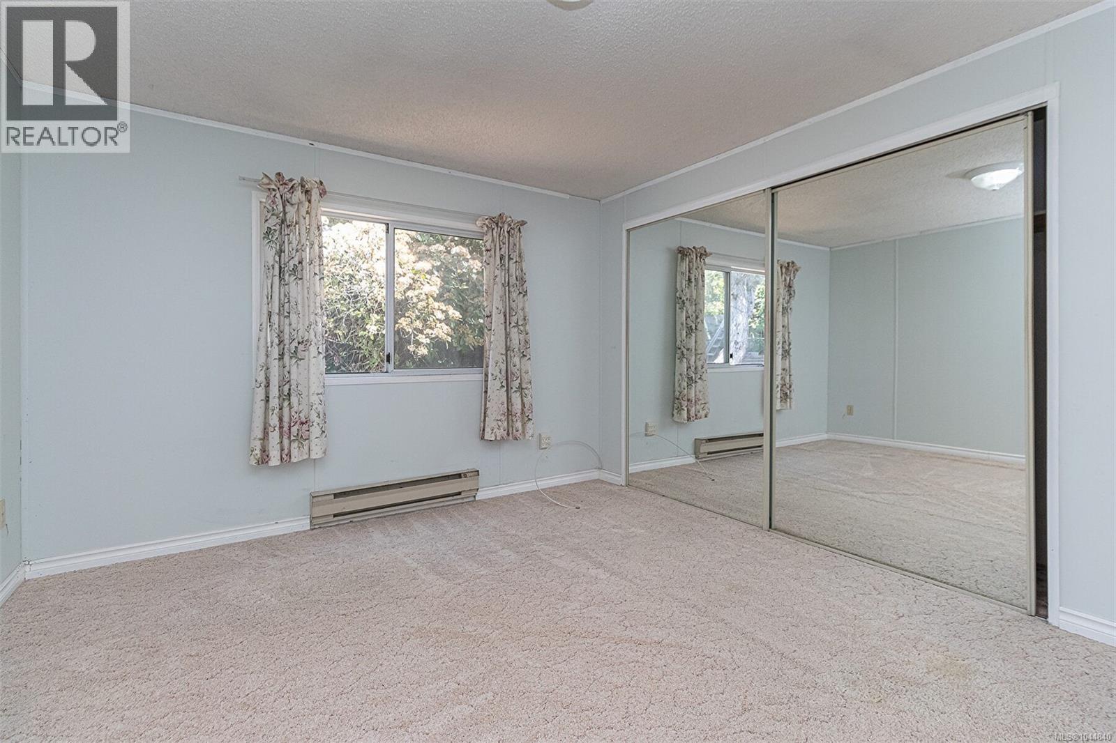 #23 7583 Central Saanich Rd - 21