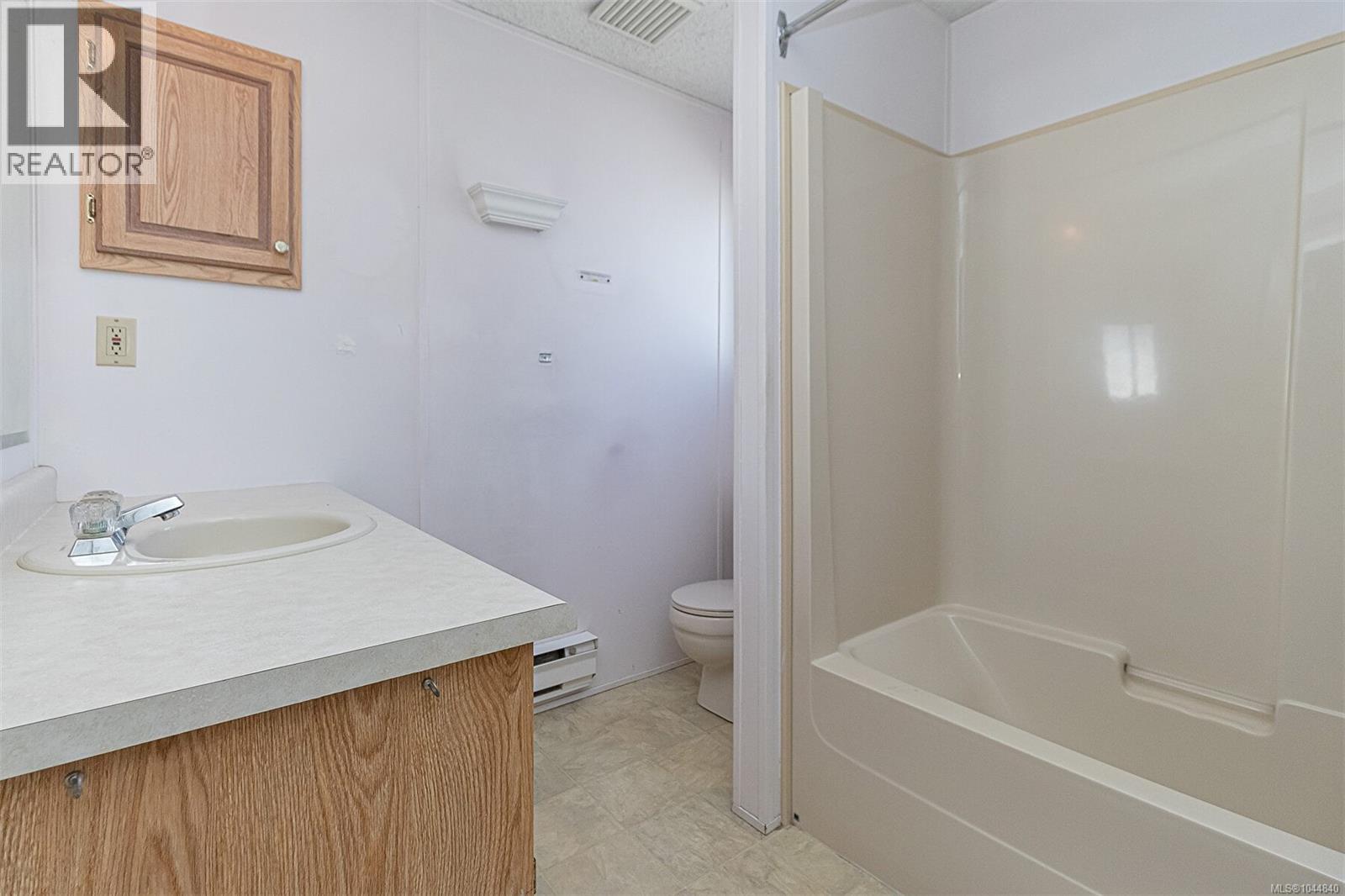 #23 7583 Central Saanich Rd - Image 22