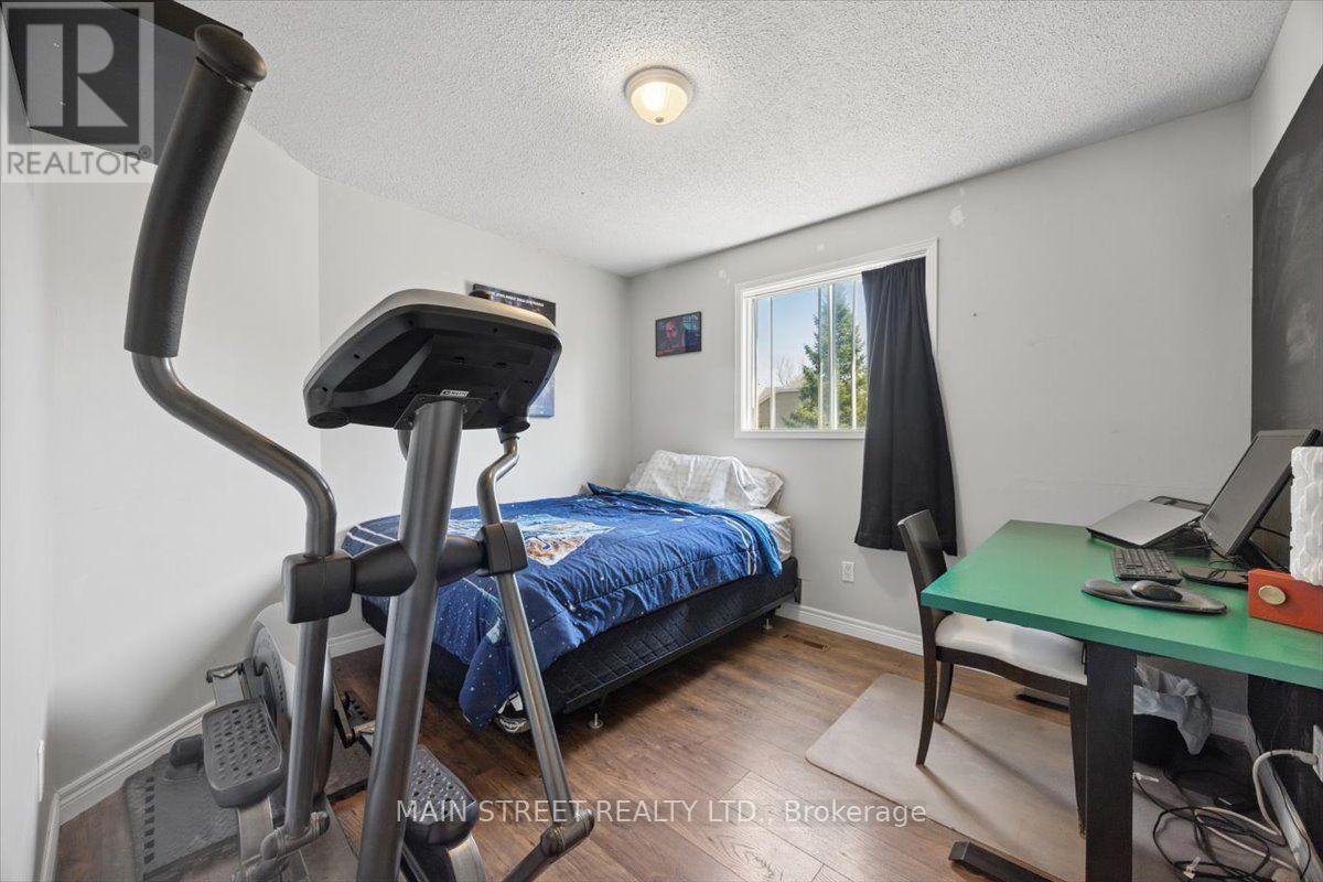 49 CIRCLE RIDGE DRIVE - 18