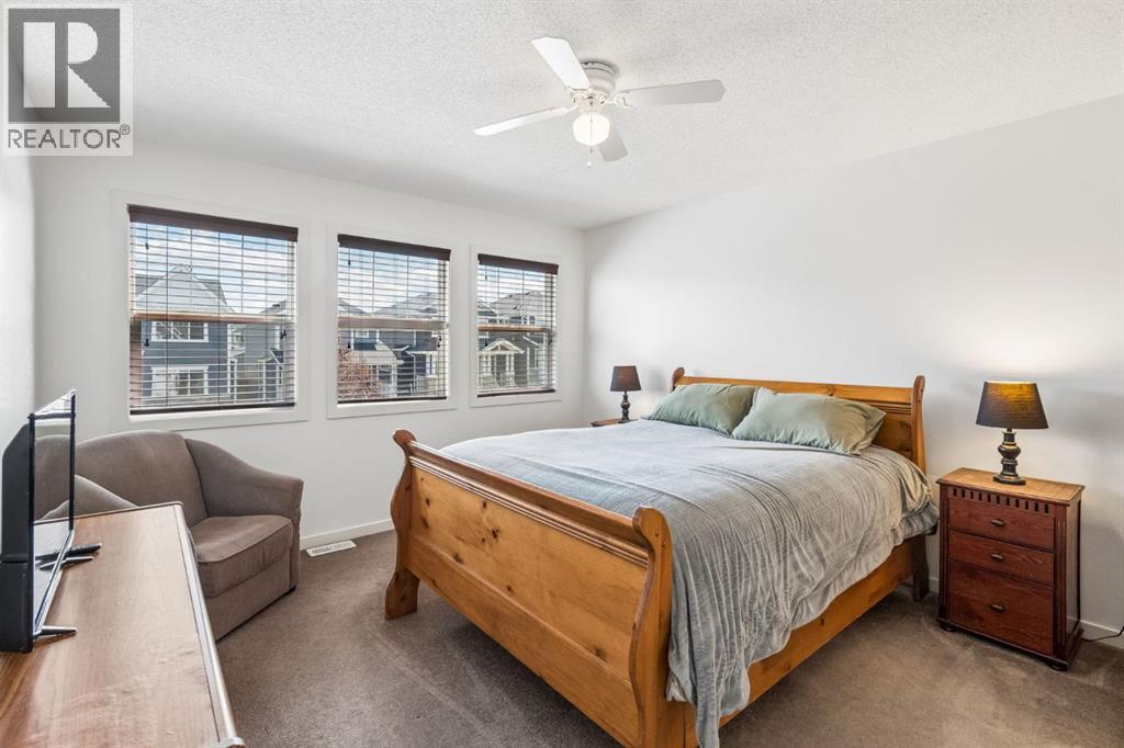 150 River Heights Crescent, Cochrane