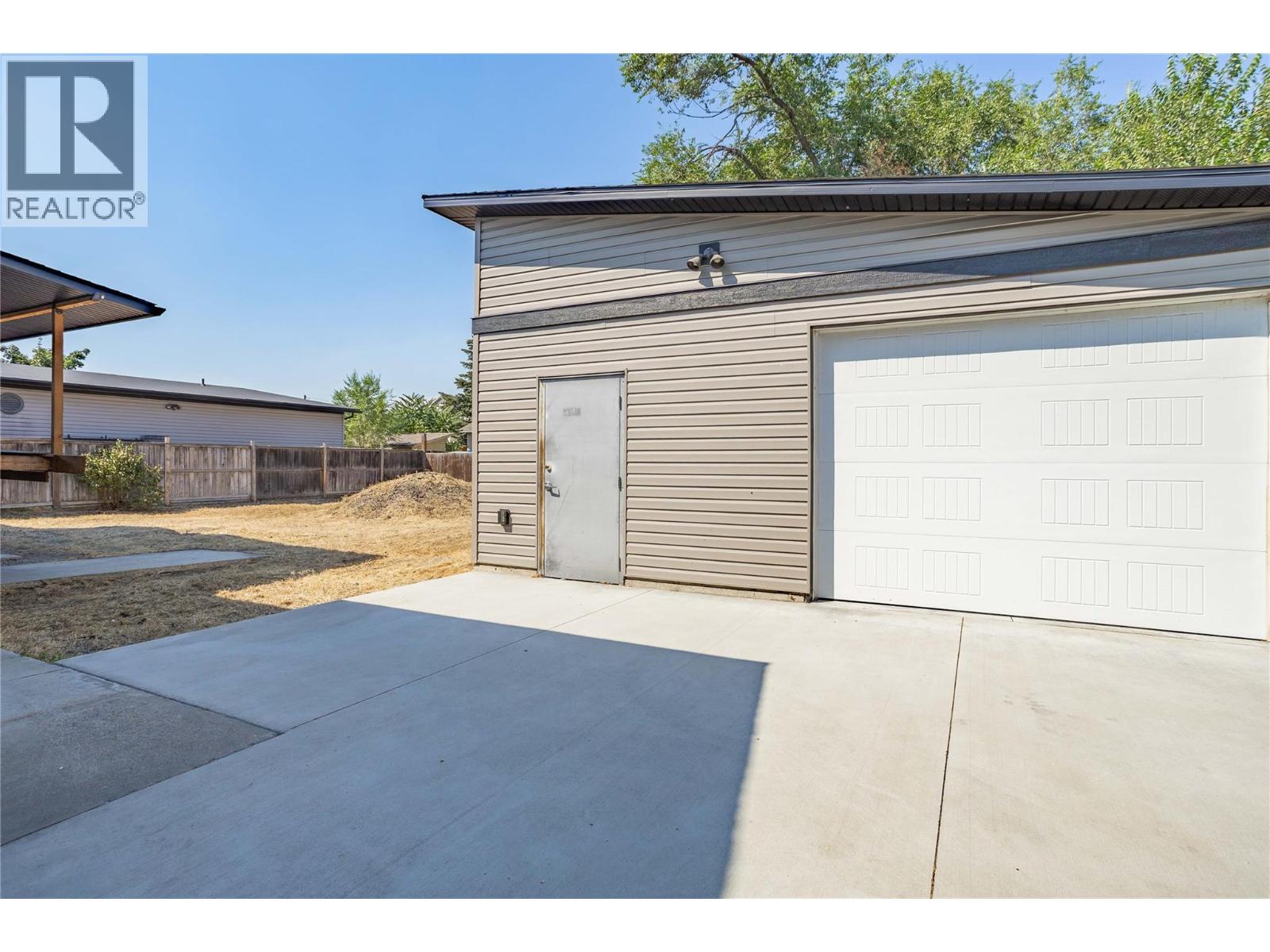 240 Petch Road, Kelowna