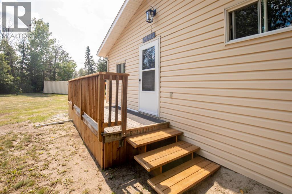 56 Lakeview Avenue - Image 35