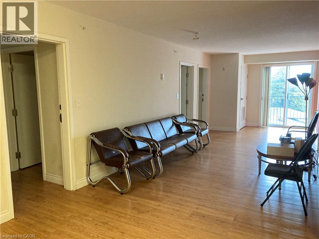 #302 392 ALBERT Street - 10