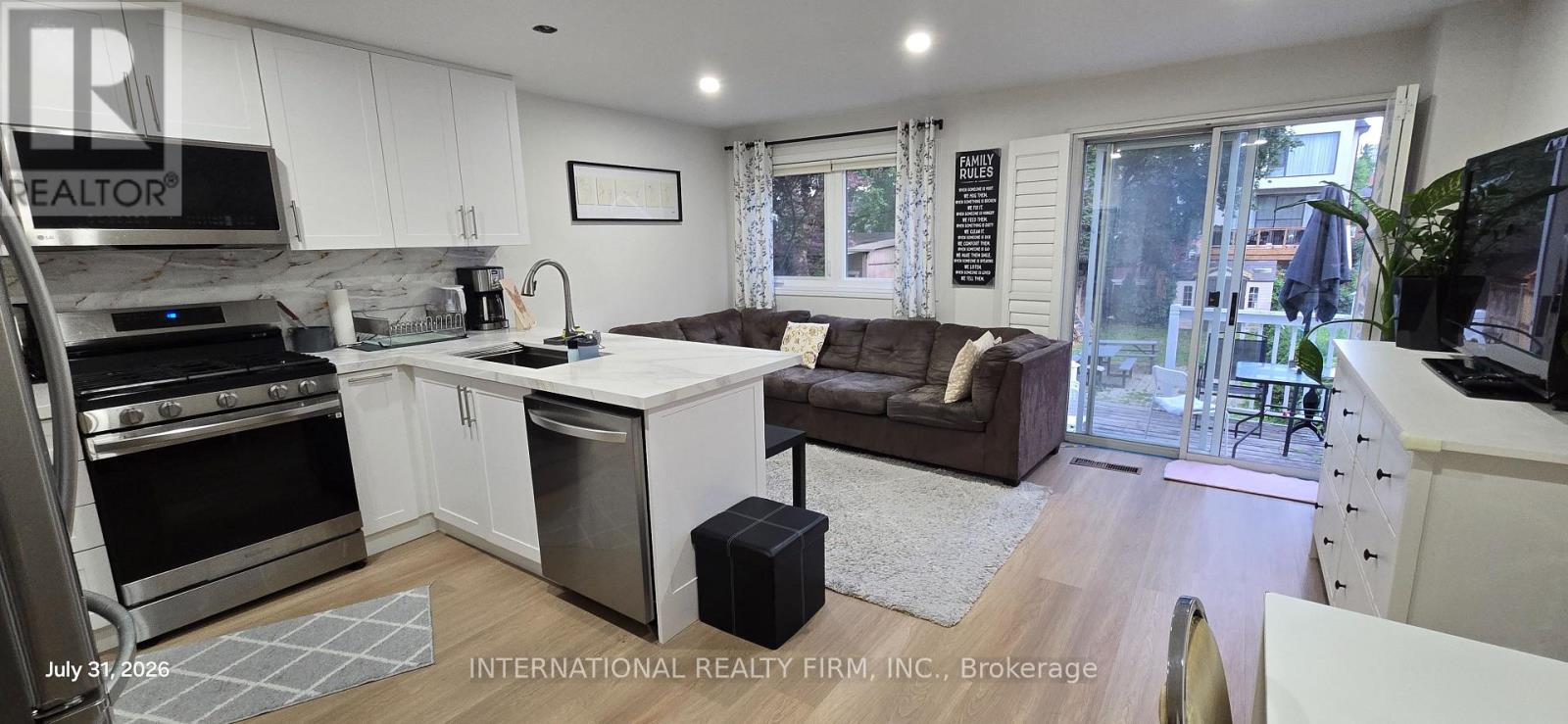 MAIN - 261 SOUDAN AVENUE