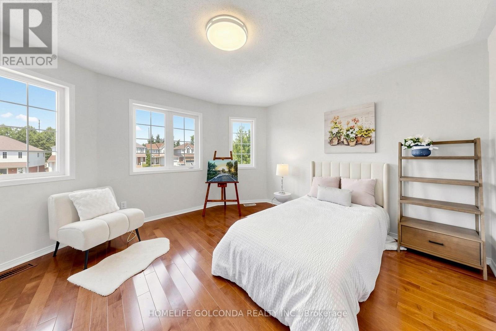 933 GLENBOURNE COURT - 13