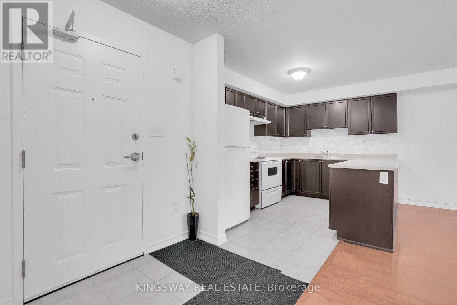 #19 41 COULTER STREET - Image 5