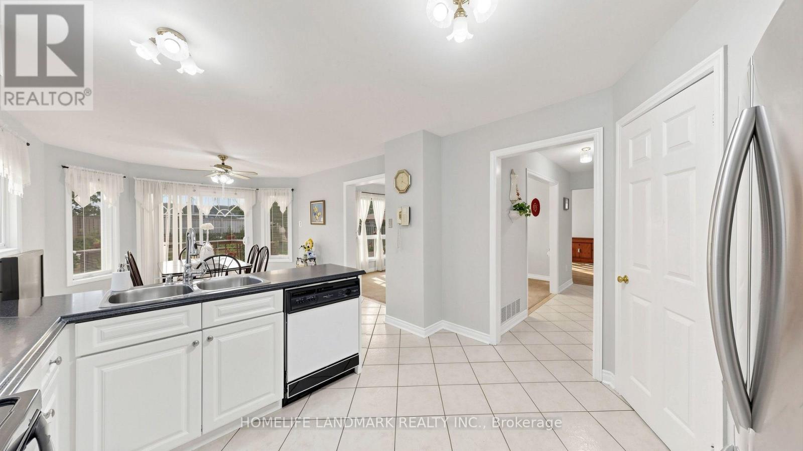 2590 AMBERCROFT TRAIL - 17